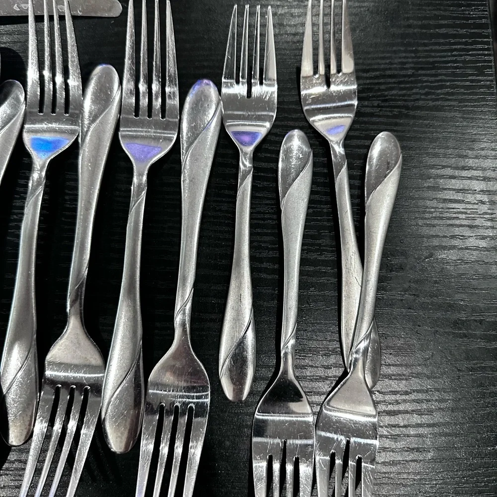 Cambridge SWIRL SAND SS Flatware 20 Piece Lot Satin & Gloss Service for 4 plus